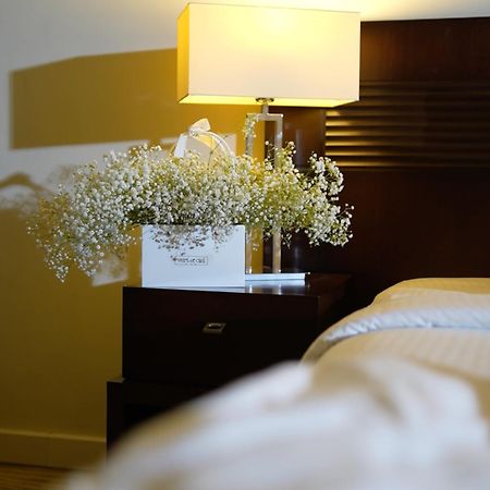 The Parisian Hotel Beirut Eksteriør bilde