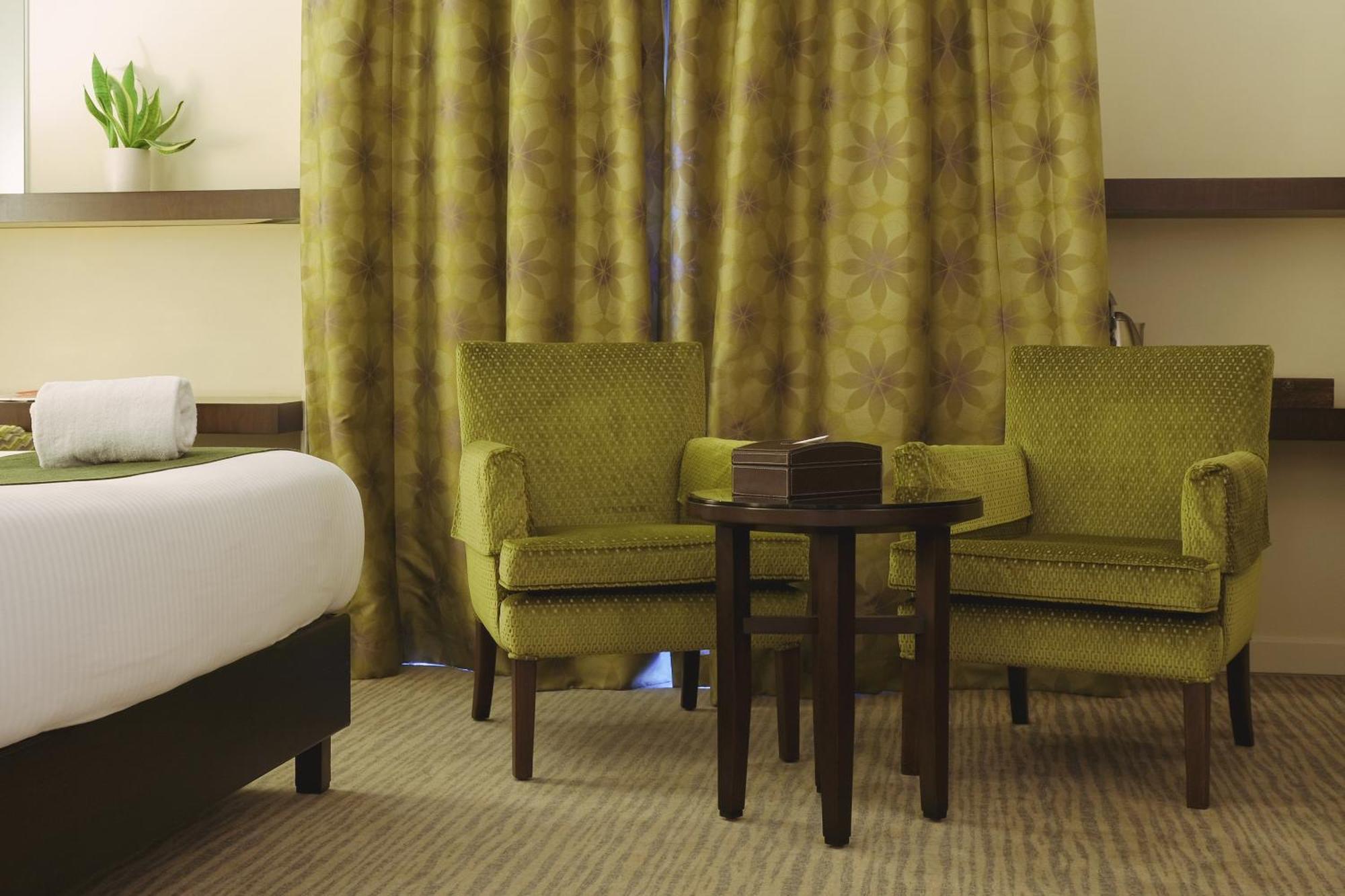 The Parisian Hotel Beirut Eksteriør bilde