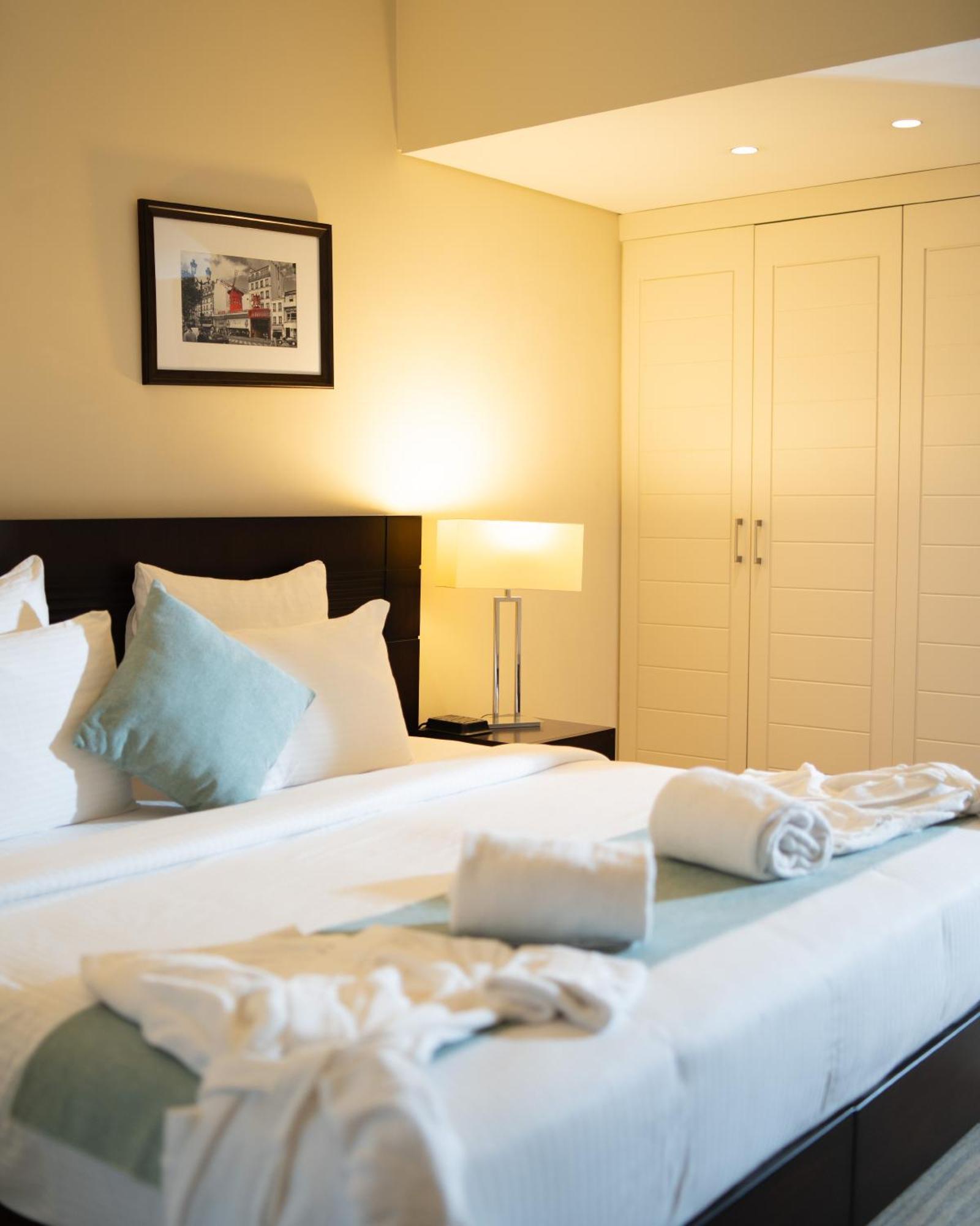 The Parisian Hotel Beirut Eksteriør bilde